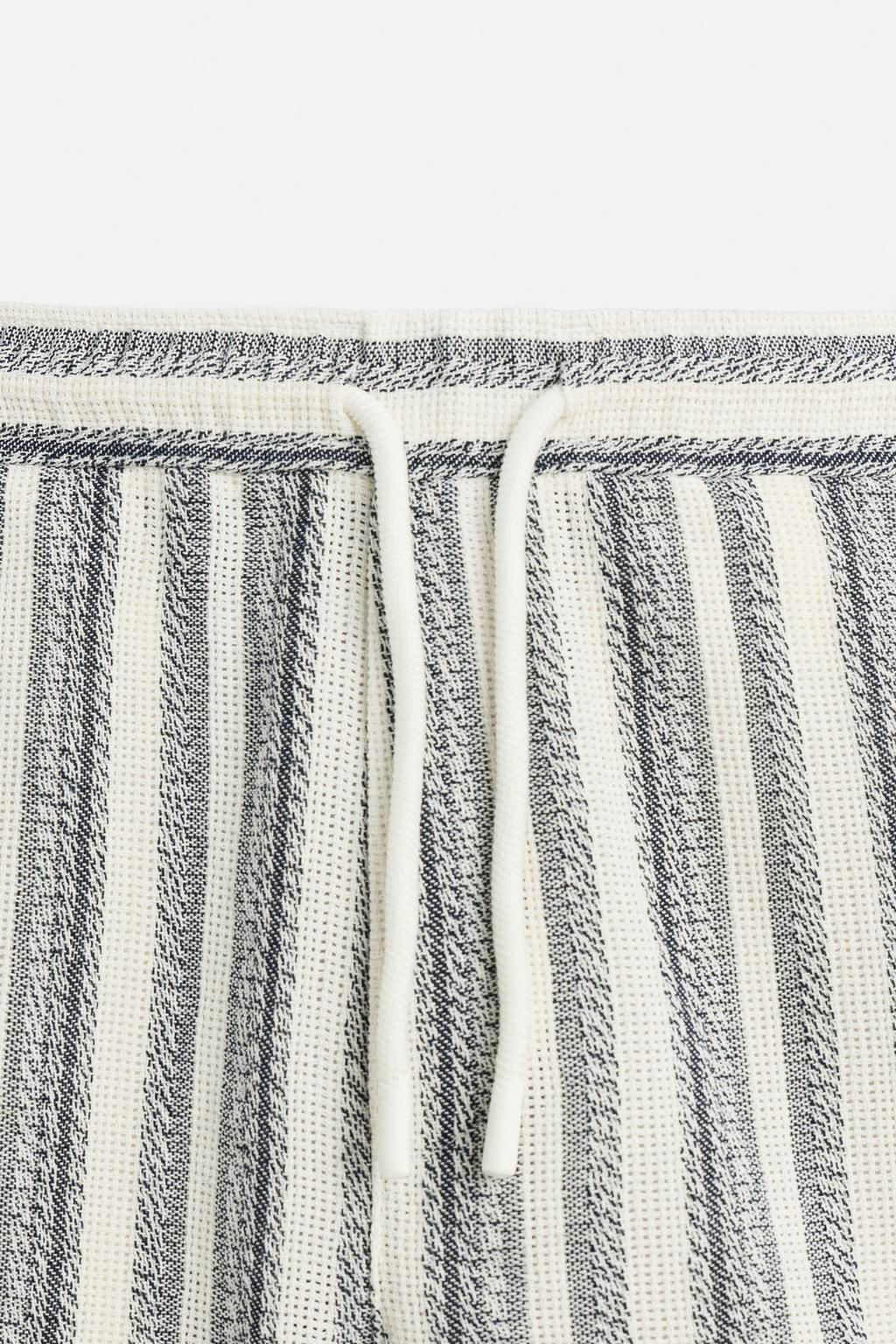 TEXTURED REGULAR FIT BERMUDA SHORTS - Zara фото 10