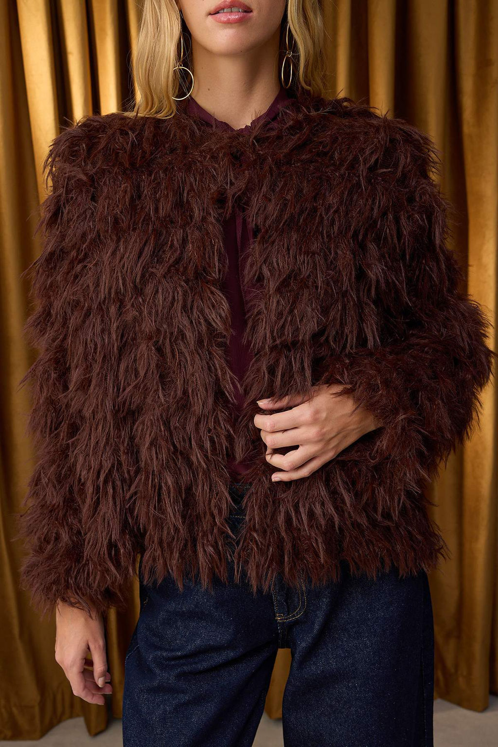 Kahverengi Mont Gorunumlu Genis Kal?p Puskul Detayl? Yumusak Dokulu Triko H?rka TWOAW26HI00012 - Trendyolmilla фото 3