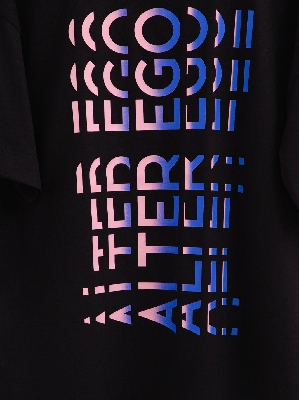 CONTE Удлиненная oversize-футболка из хлопка с рисунком Alter ego LD 2702 black-alter ego