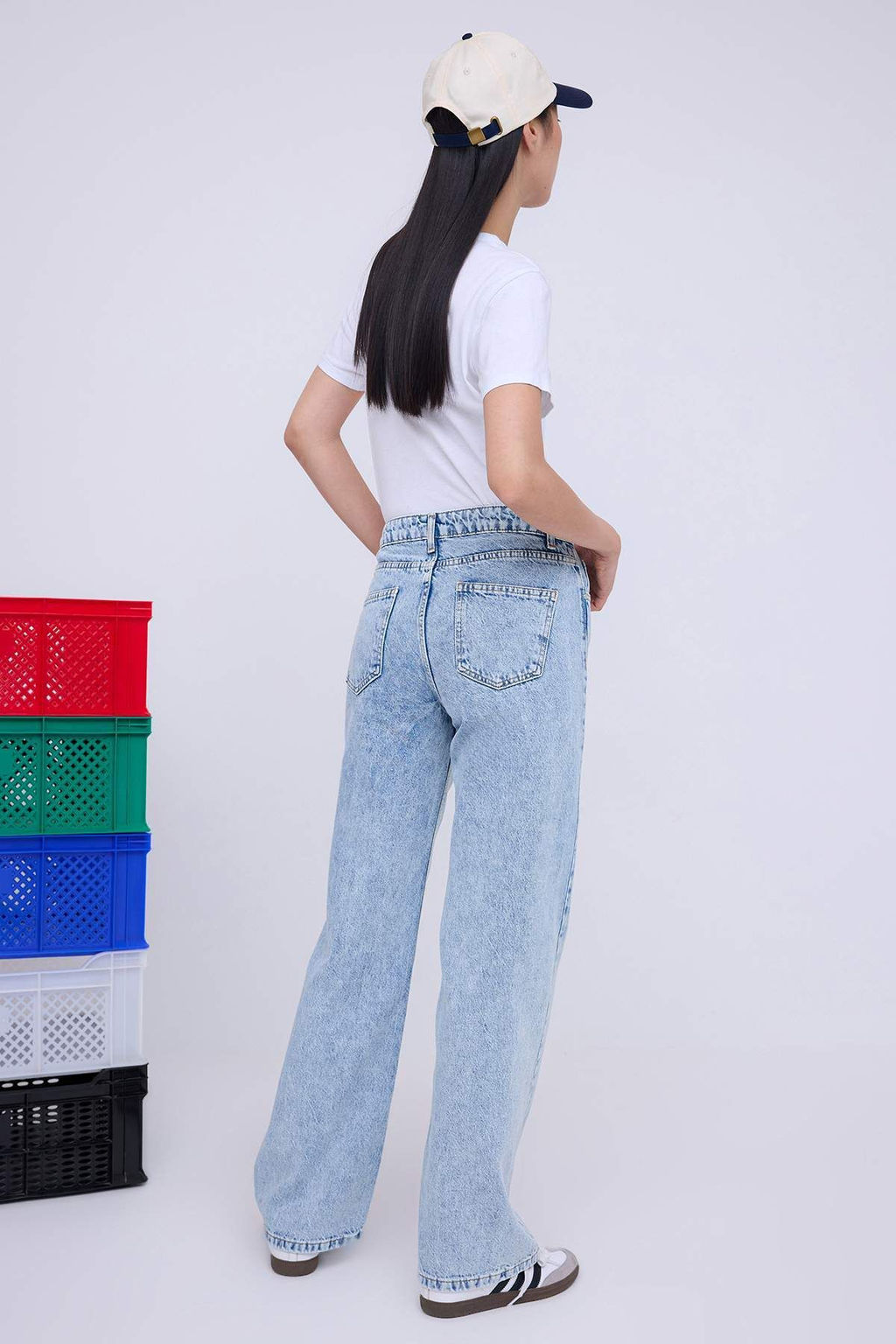 Teen Mavi Renk Bloklu Yuksek Bel Genis Paca Wide Leg Jeans TWOAW26JE00013 - Trendyolmilla фото 4