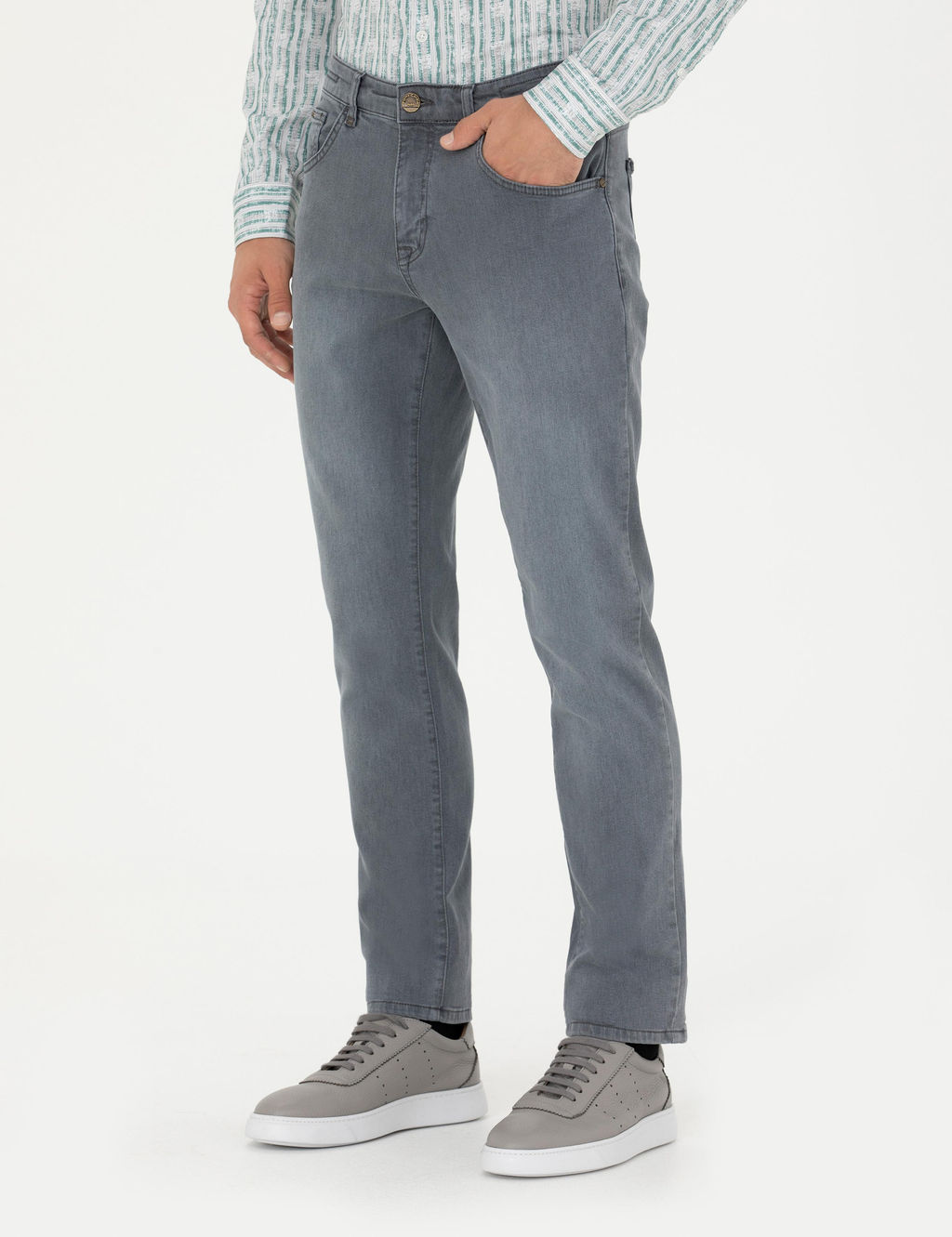 Gri Straight Fit Jean Pantolon