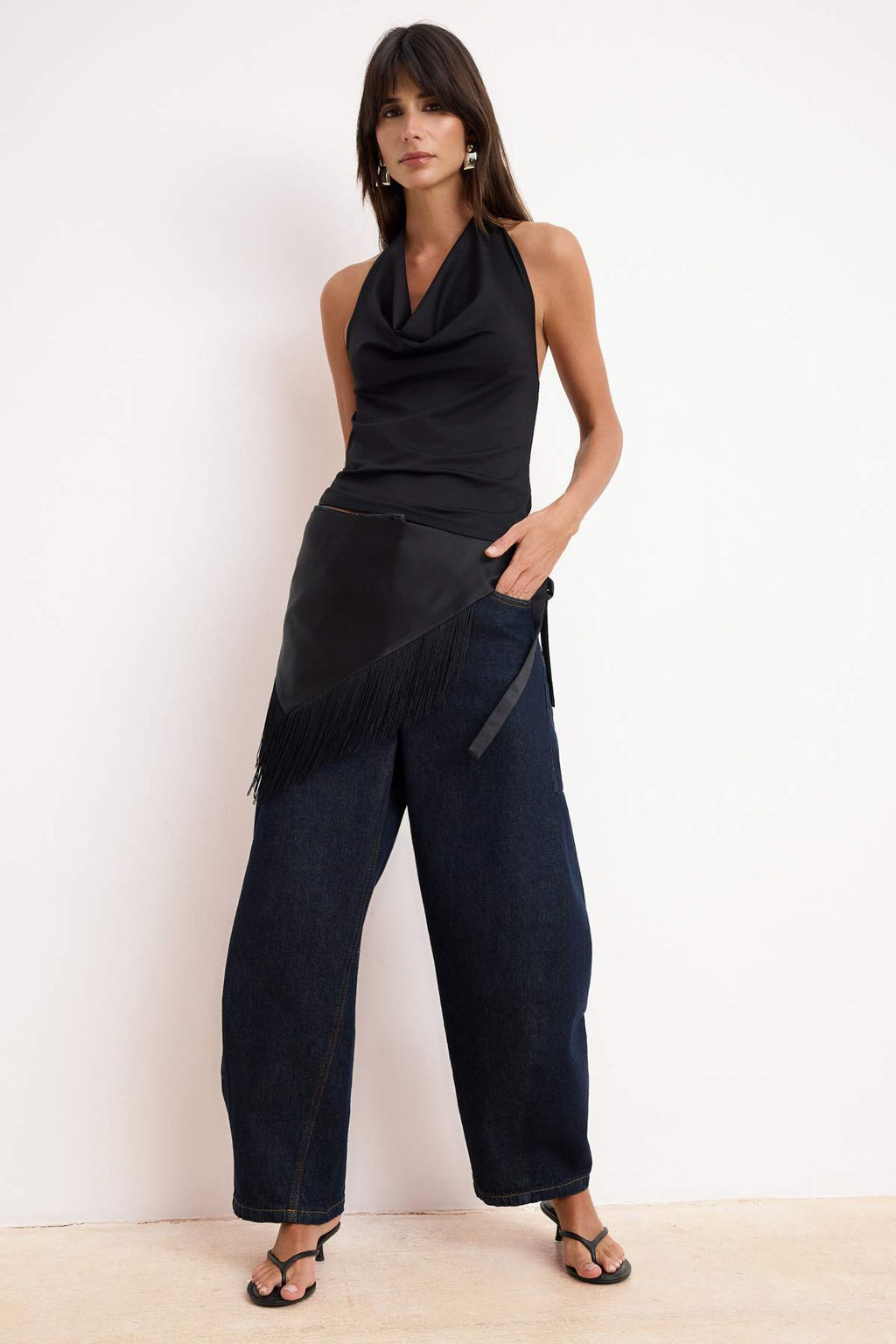 Siyah Fitted/Vucuda Oturan Boyundan Baglamal? Kolsuz Poliamid Orme Bluz TWOSS26BZ00463 - Trendyolmilla фото 2