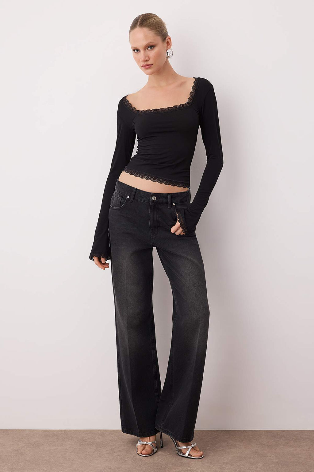 Siyah Dantel Detayl? Kare Yaka Orme Party Bluz TPRAW26BZ00045 - Trendyolmilla фото 2