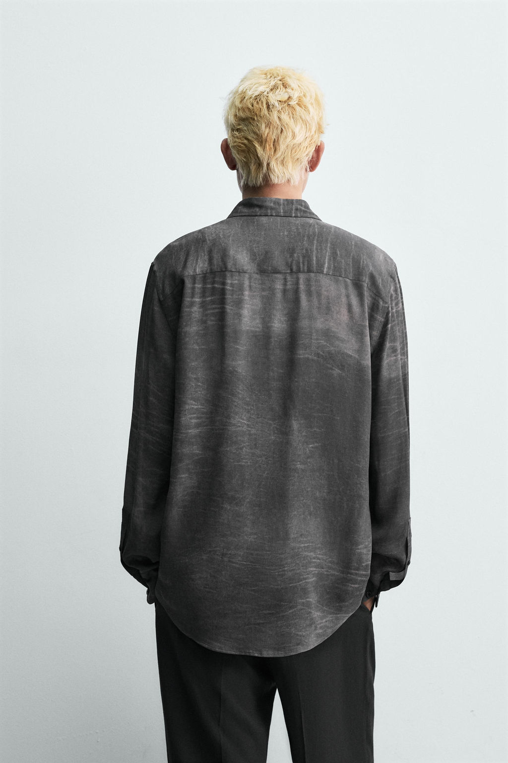 CAMISA FLUIDA ESTAMPADO EFECTO LAVADO / Gris - Zara фото 3