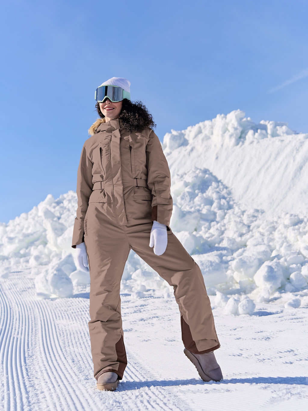 Комбинезон зимний "Кокос" женский