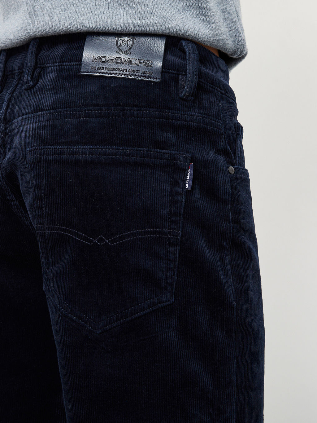 Утепленные мужские вельветовые брюки прямого кроя на флисе - Mossmore фото 24