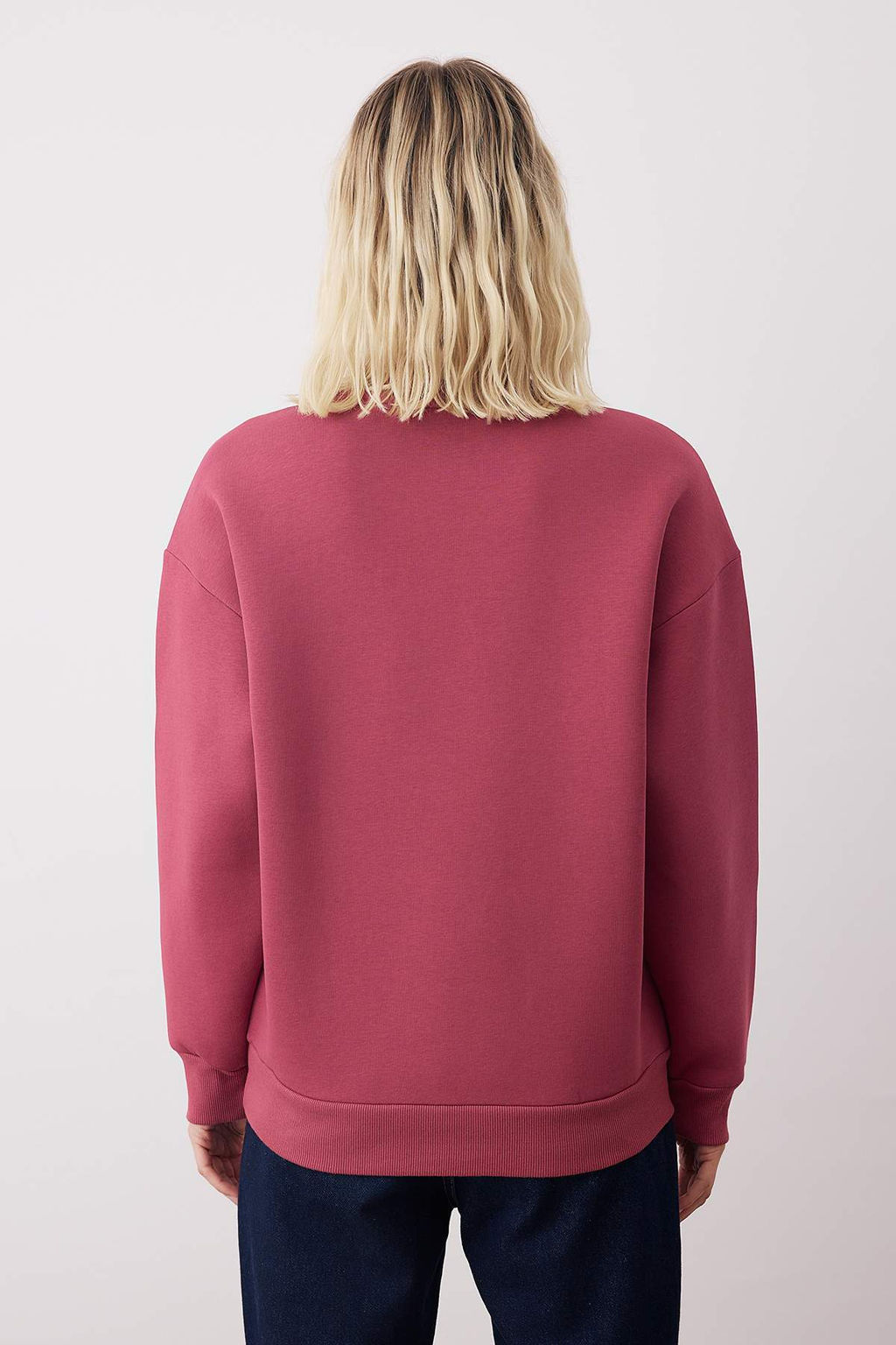 Gul Kurusu Oversize/Rahat Kesim Bisiklet Yaka Kal?n/Ici polarl? Orme Sweatshirt TWOAW24SW00102