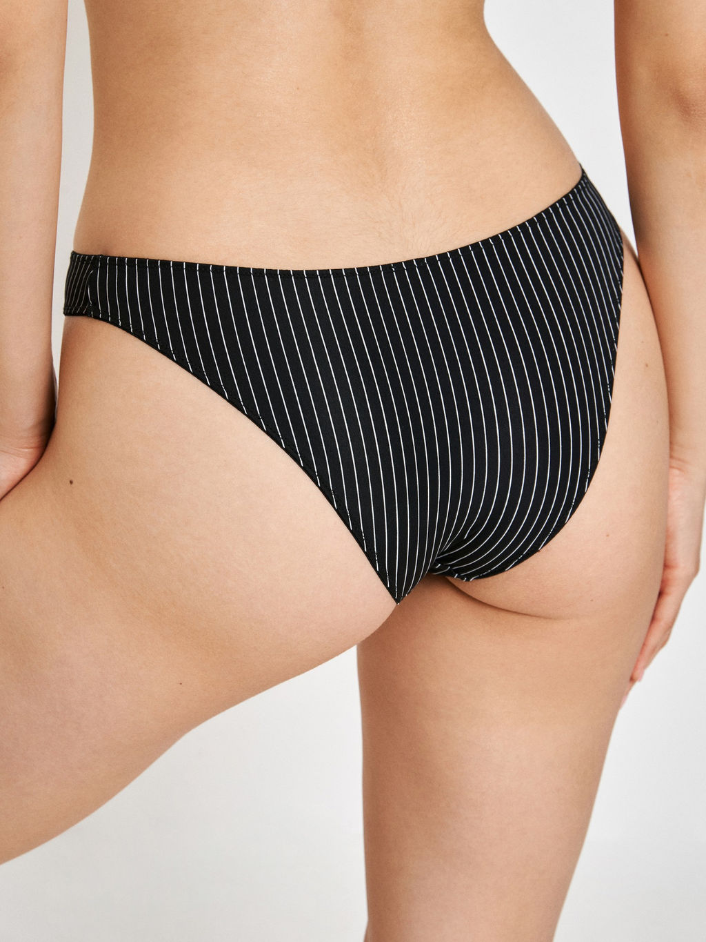 Infinity / Трусы жен Elza черный в полоску - Infinity Lingerie фото 3