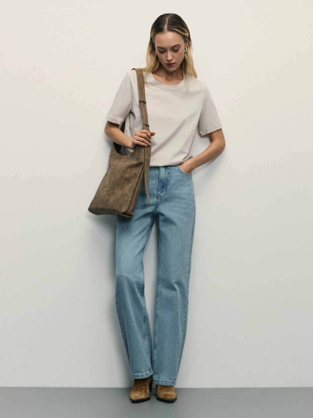 Базовая футболка из хлопка / Zarina фото 3