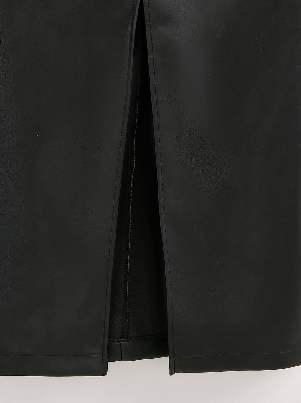 CONTE Юбка-midi из экокожи с декоративными патами LU 2853 black - Conte elegant фото 8