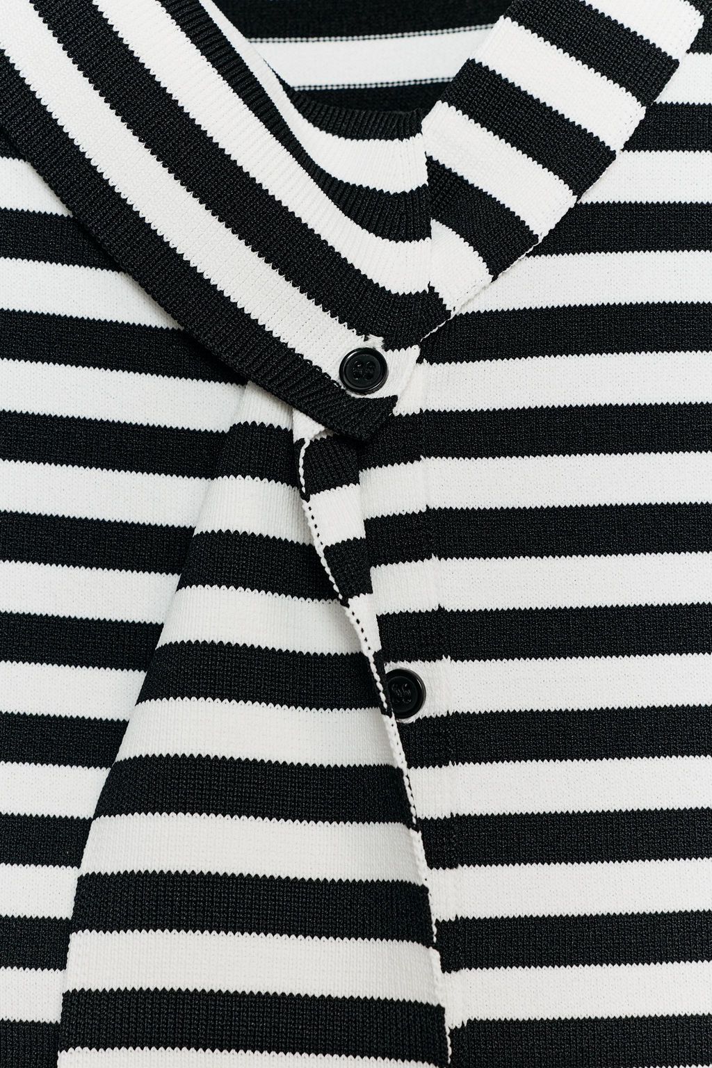 TOP PUNTO RAYAS LAZO / Blanco / Negro - Zara фото 9