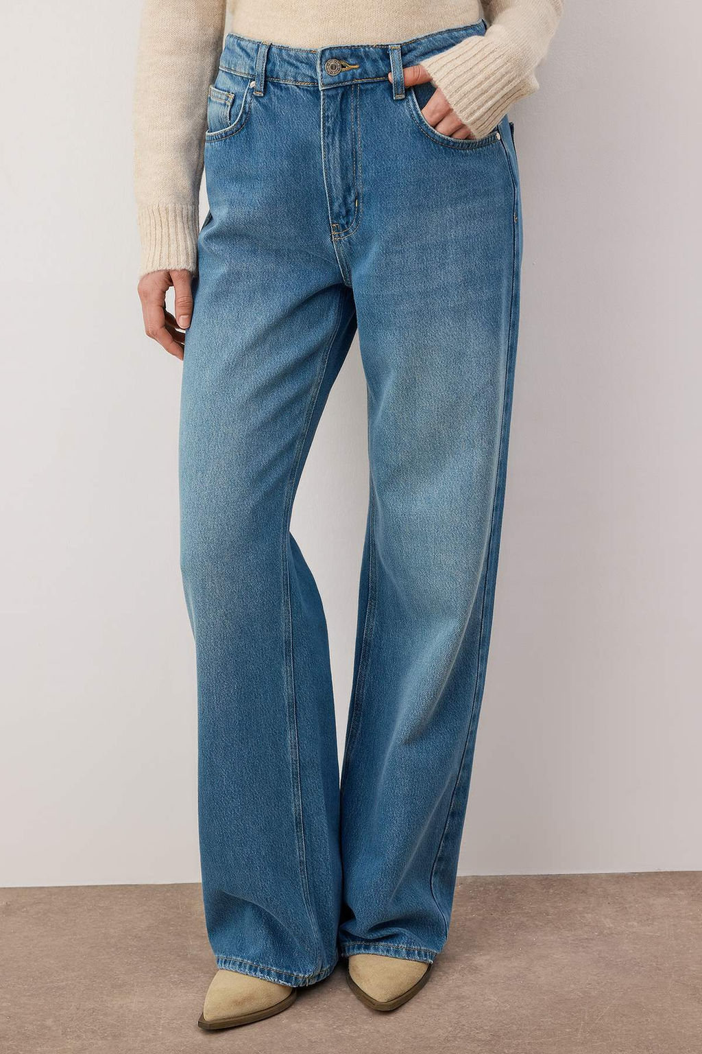 Mavi Yuksek Bel Wide Leg Jeans TWOAW26JE00295 - Trendyolmilla фото 3