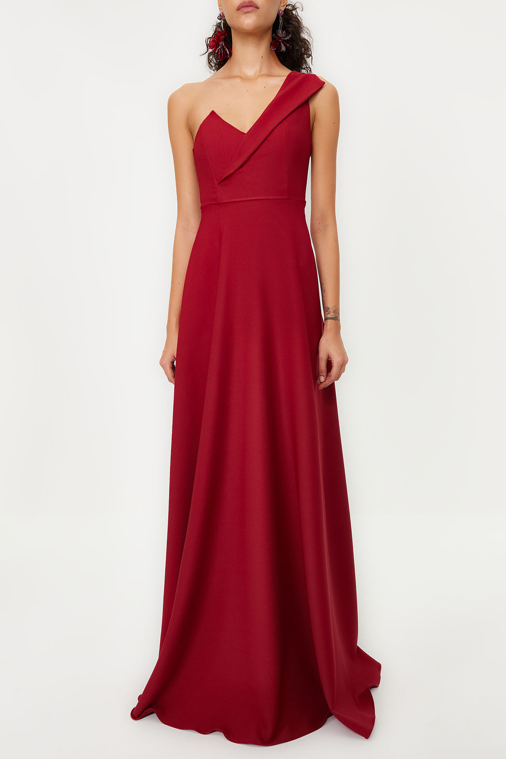 Bordo A-Kesim Yaka Detayl? Uzun Gece Abiye Elbise TPRSS19UT0054 - Trendyolmilla фото 4