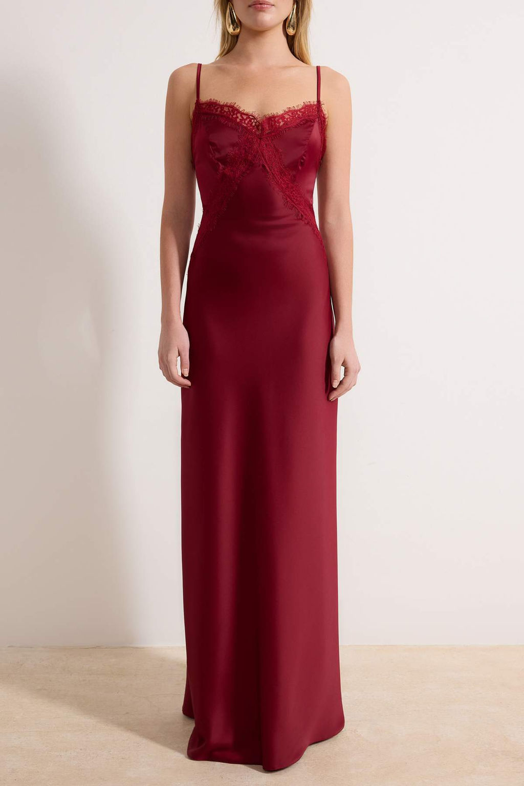 Bordo Duz Dantel Detayl? Dokuma Saten Maxi Abiye & Mezuniyet Elbisesi TPRSS26AE00007 - Trendyolmilla фото 3