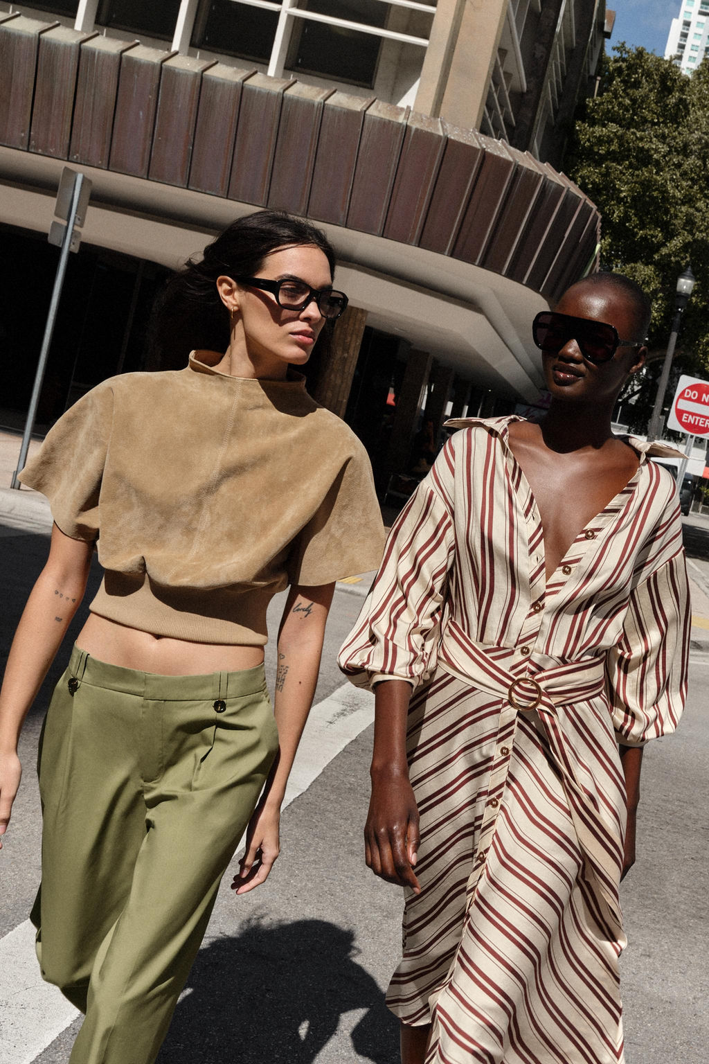 VESTIDO MIDI CINTUR?N RAYAS / Crudo / Granate - Zara фото 7