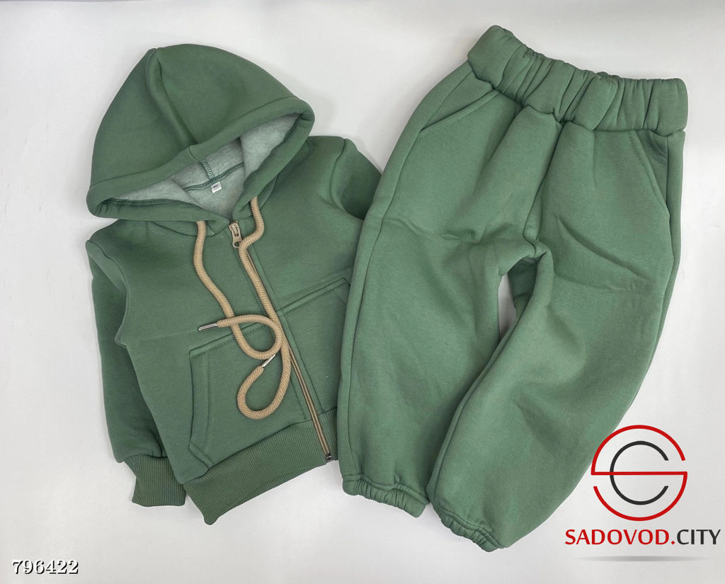 Тёплый костюм на флисе для малышей