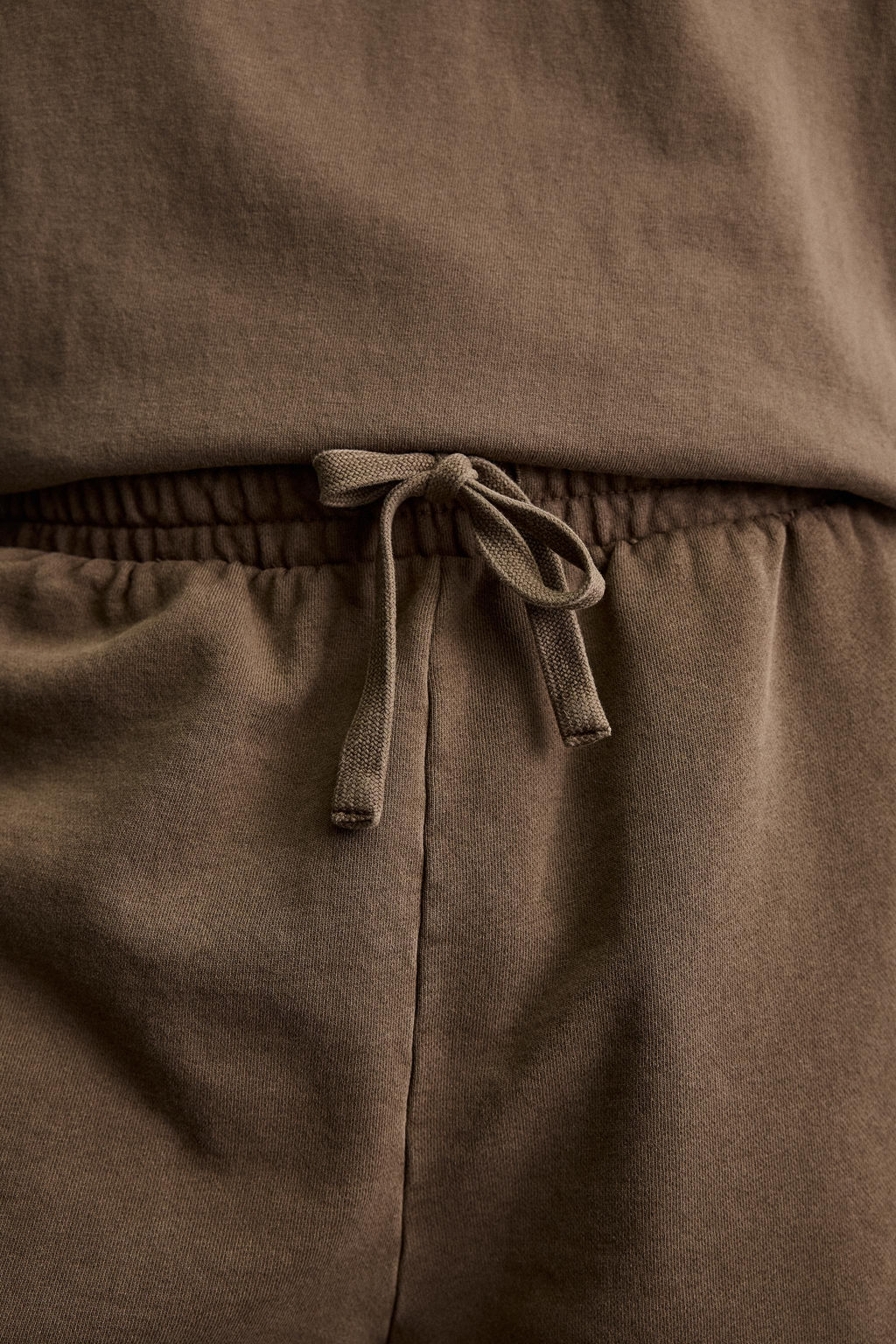 BERMUDA JOGGER B?SICA LAVADA / Marr?n - Zara фото 6