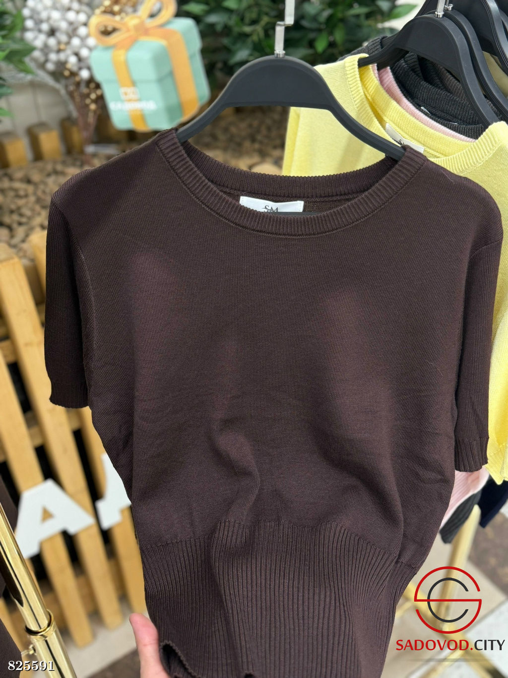 Футболка женская однотонная