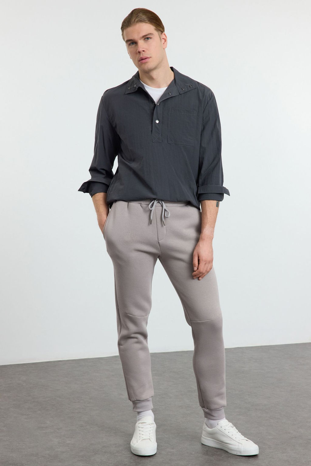 TRENDYOL MAN Indigo Regular/Normal Kesim Dikis Detayl? Kal?n Esofman Alt? TMNAW25EA00002 - Trendyolmilla фото 2
