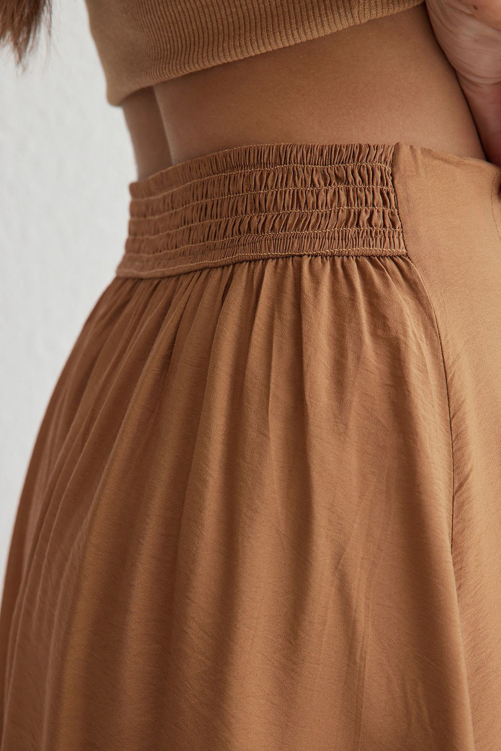 TRENDYOLMILLA Ac?k Kahverengi Dokumlu Kumas A-line Kal?p Midi Boy Dokuma Etek TWOSS25ET00072  фото 5