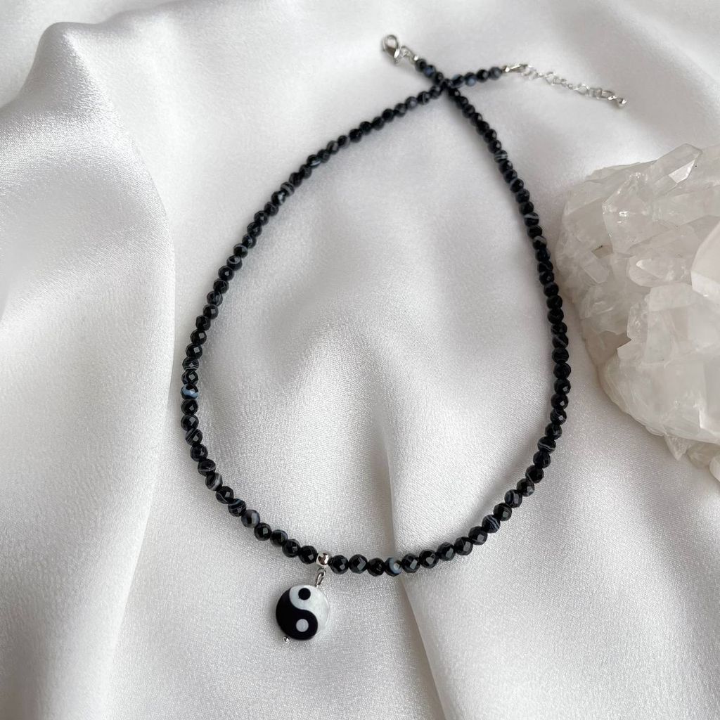 Чокер с подвеской "Инь-Янь" из Агата полосатого 38см +