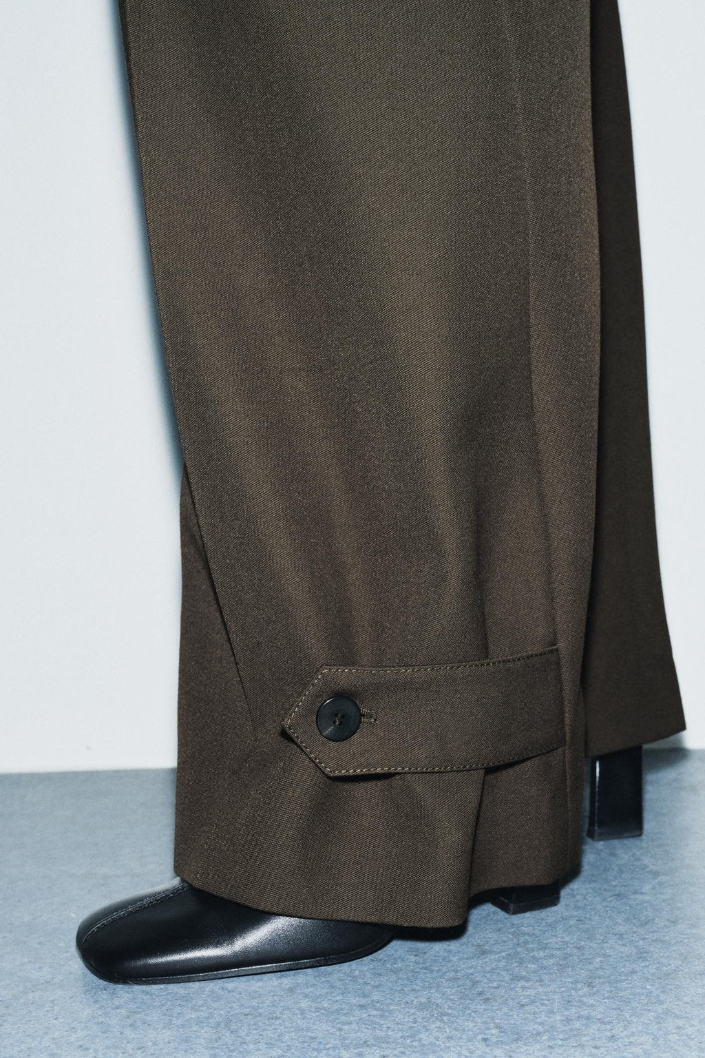 ZW COLLECTION LIMITED EDITION CARGO TROUSERS WITH ZIP