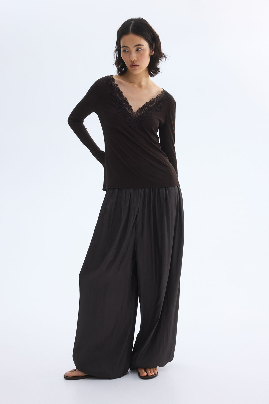 Top con ribete de encaje - H&m фото 4