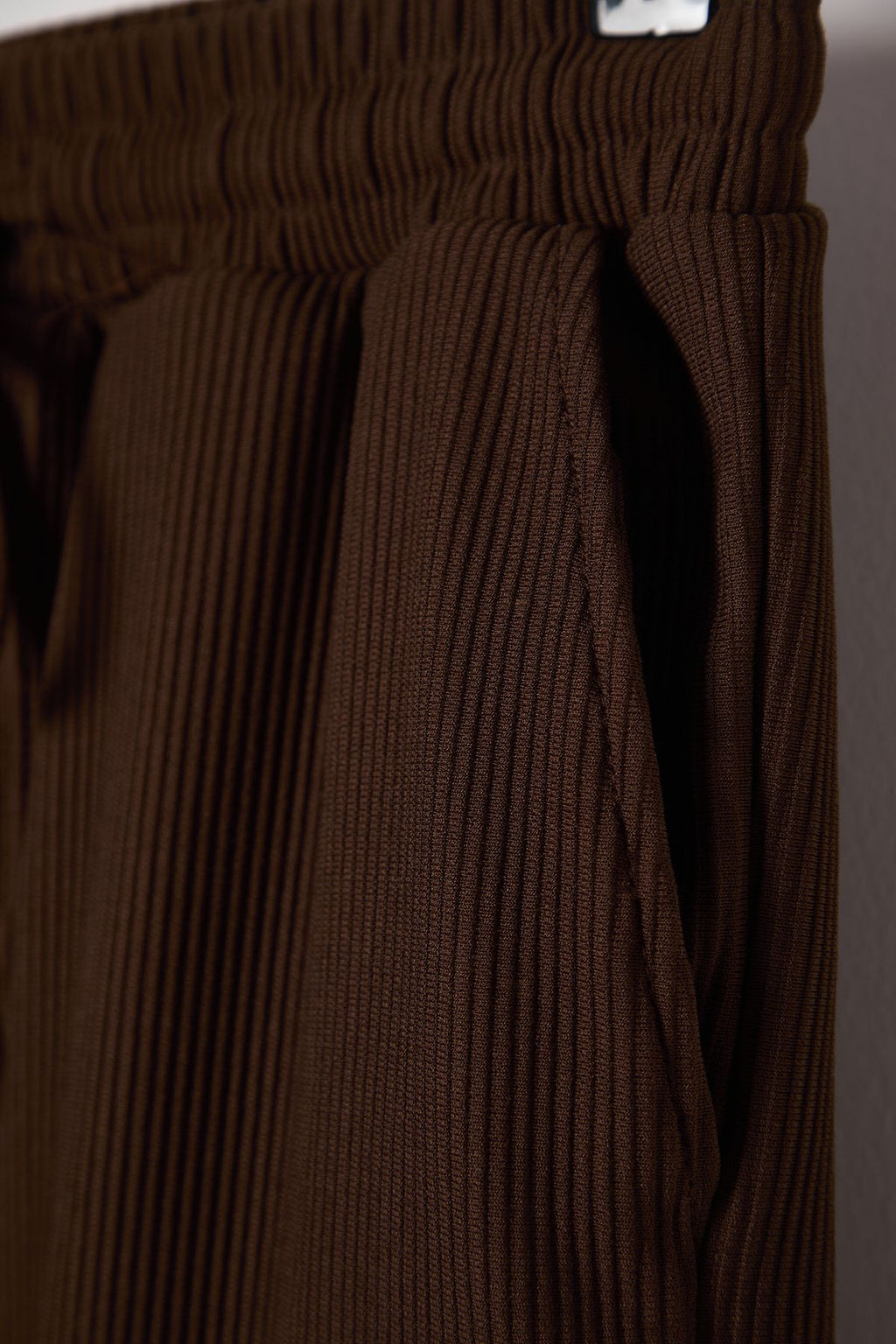 Basic Kahverengi Regular/Normal Kesim Orta Boy Bagc?kl? Dokulu K?r?smaz Ottoman Sort TMNSS23SR00039