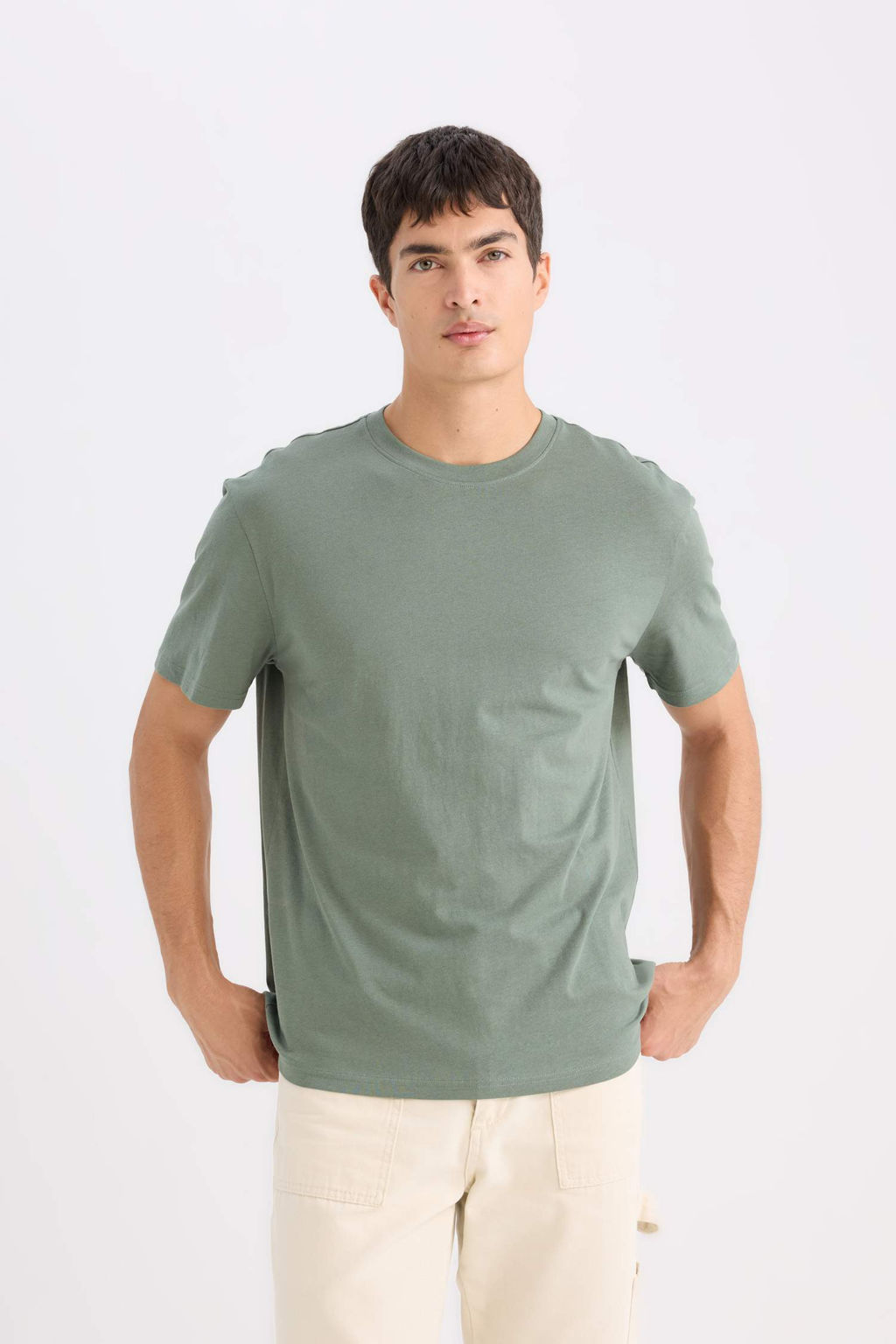 New Regular Fit Bisiklet Yaka Basic Duz K?sa Kollu Tisort - Defacto фото 5