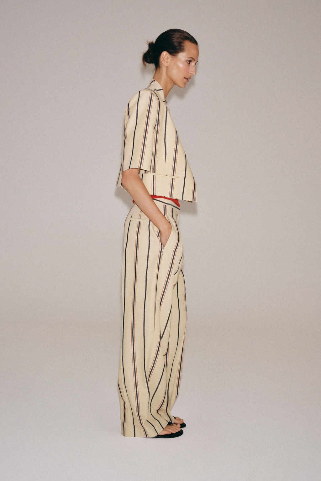 PANTAL?N PLIEGUES RAYAS ZW COLLECTION / Beige - Zara фото 5
