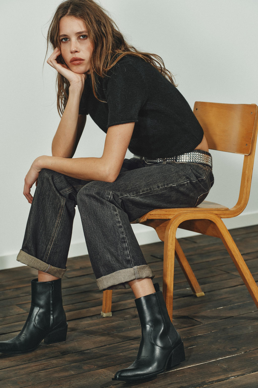 LEATHER COWBOY ANKLE BOOTS WITH TOPSTITCHING