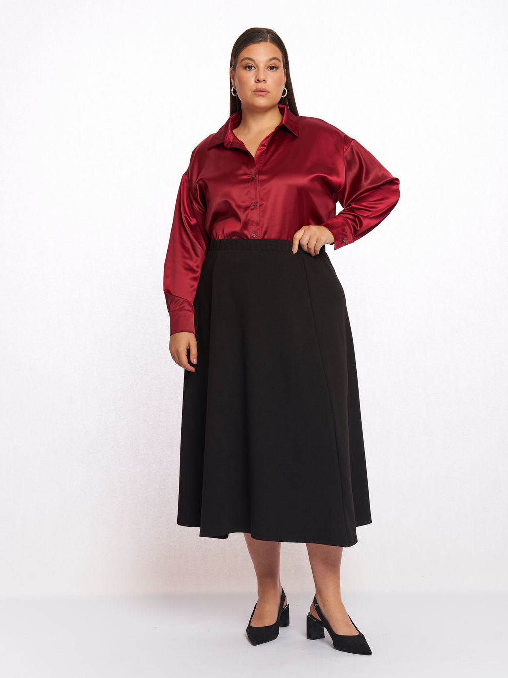 Юбка из плотного трикотажа UB17406BLK00
