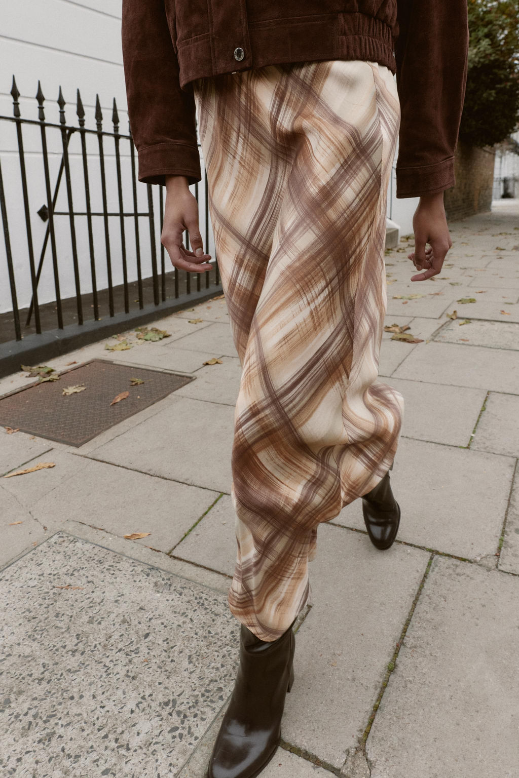 SATIN MIDI SKIRT - Zara фото 3