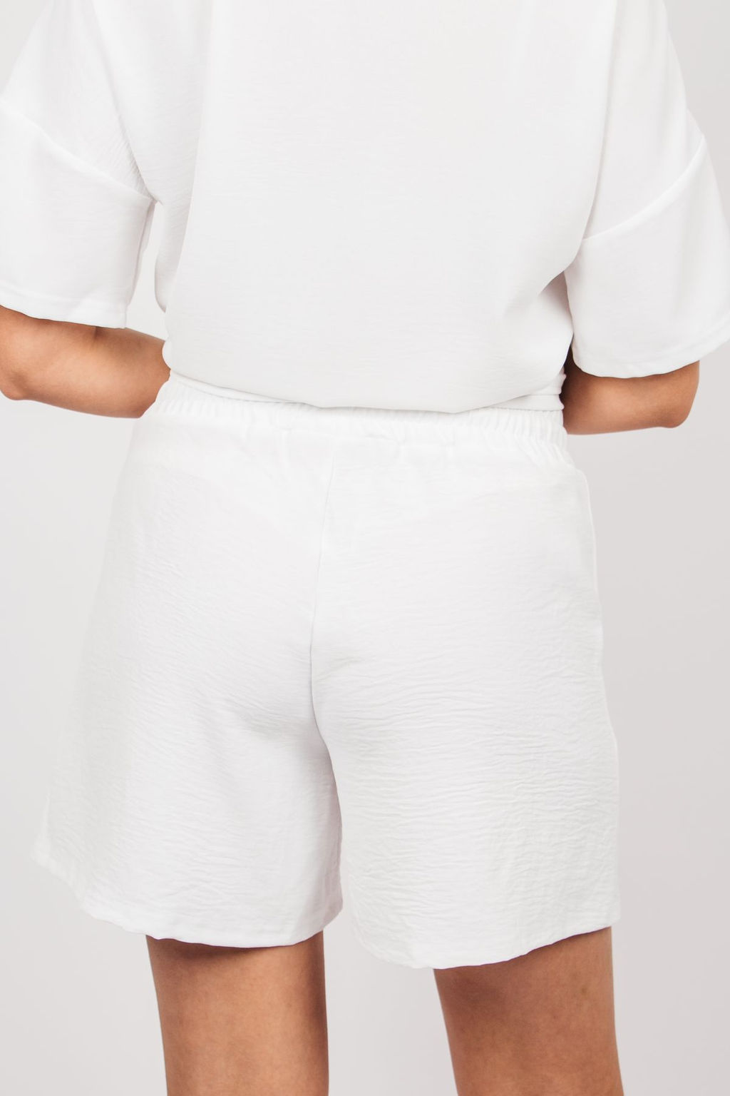 Шорты женские 230 Be Friends  фото 2