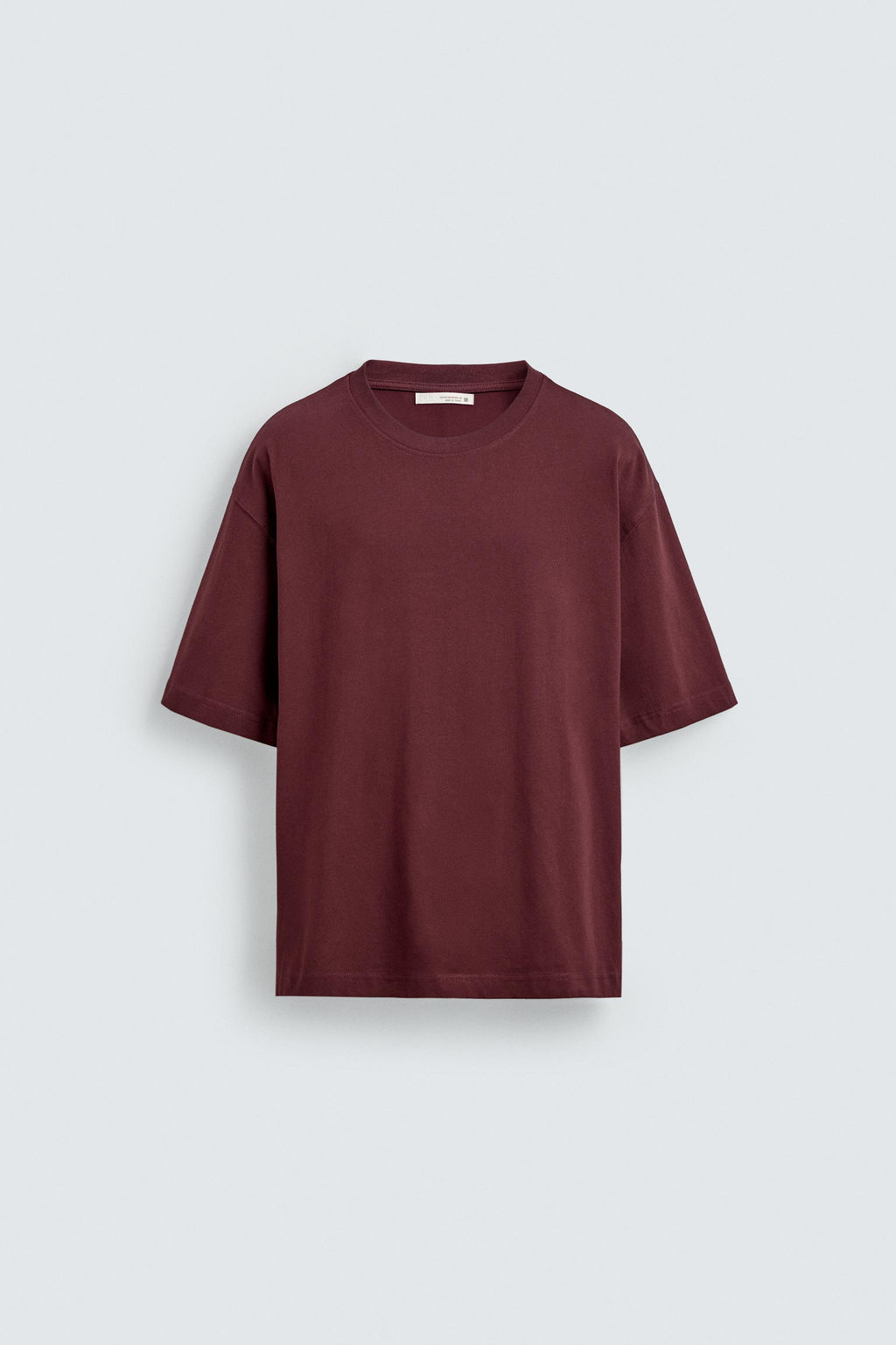CAMISETA RELAXED FIT BORDADO / burdeos/crudo