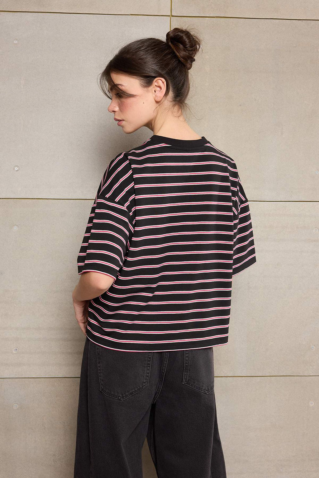 Teen Cok Renkli Cizgili Boxy/Relaxed Kal?p K?sa Kollu Pamuk Kar?s?ml? Orme T-Shirt TWOSS26TS00048