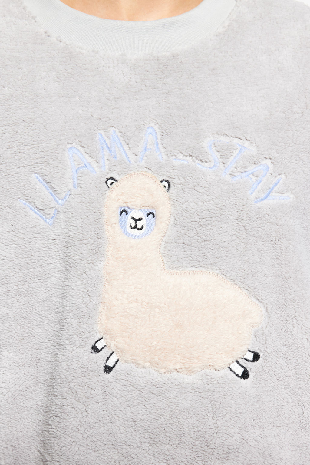 Trendyolmilla Gri Wellsoft Lama Desenli K?sl?k Orme Pijama Tak?m? THMAW24PT00029