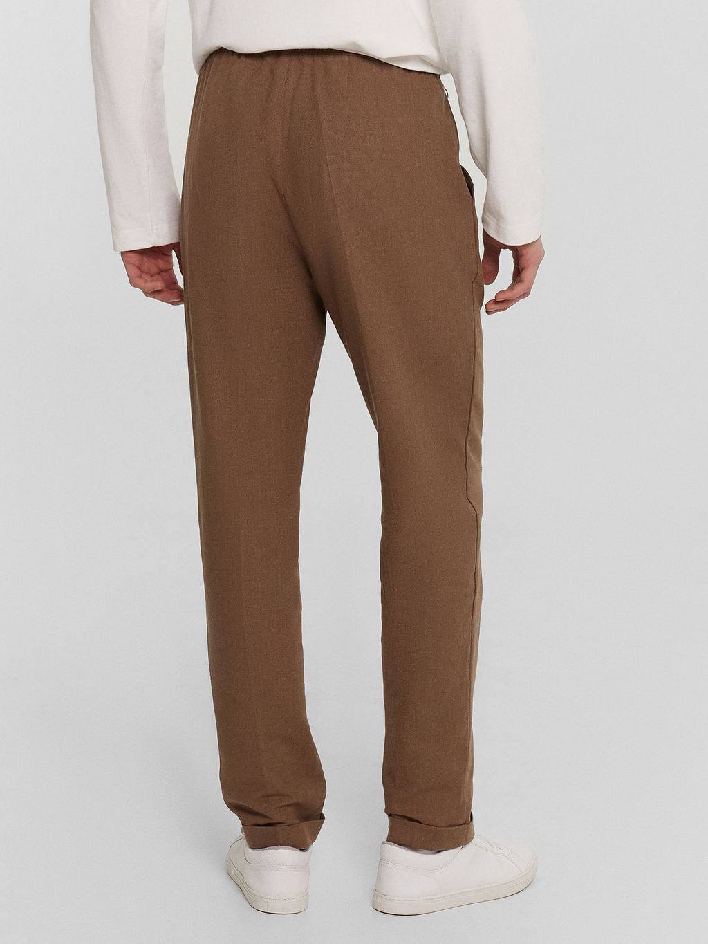 Брюки мужские коричневые