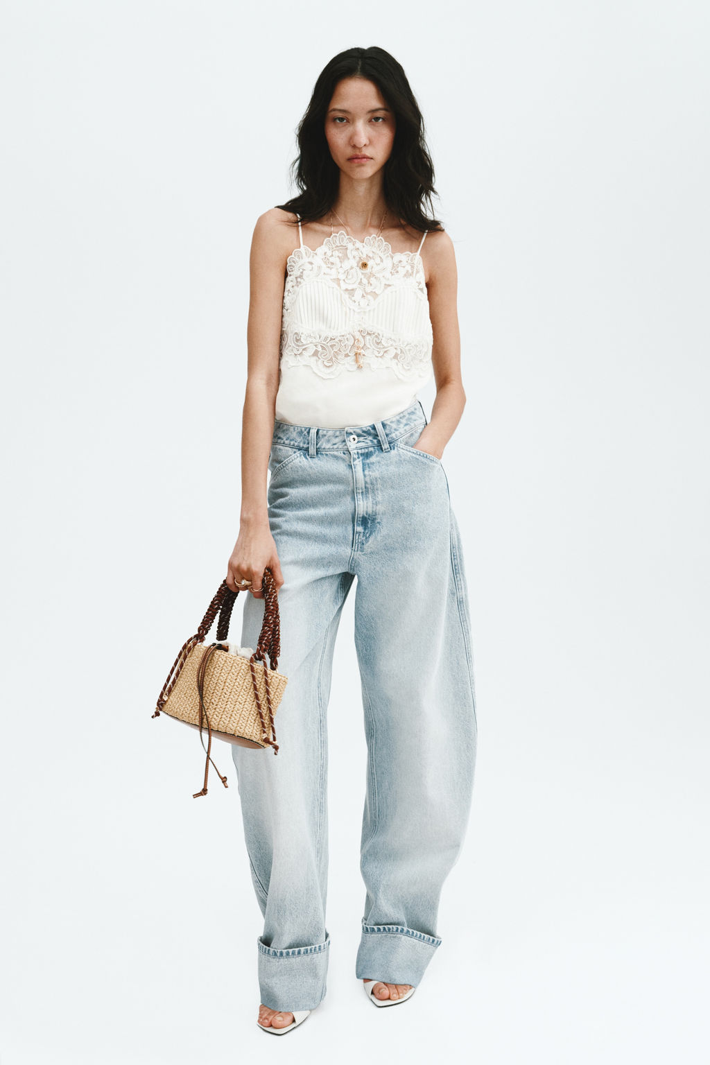 Top en mezcla de lino con detalles de encaje - H&m фото 2