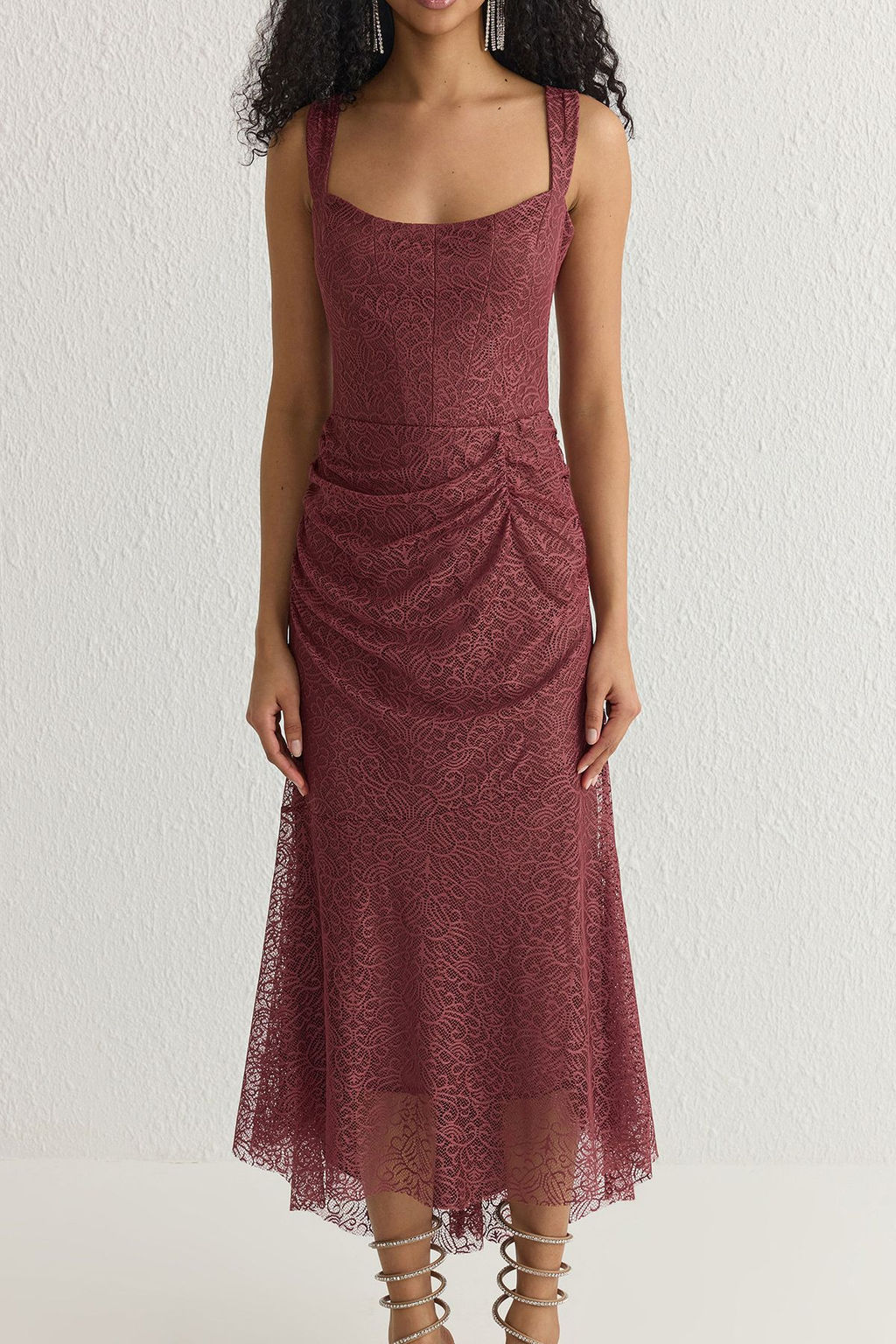 Gul Kurusu Vucudu Saran Buzgulu Astarl? Dantel Orme S?k Abiye Gece Mezuniyet Elbisesi TPRSS25EL00048 - Trendyolmilla фото 3