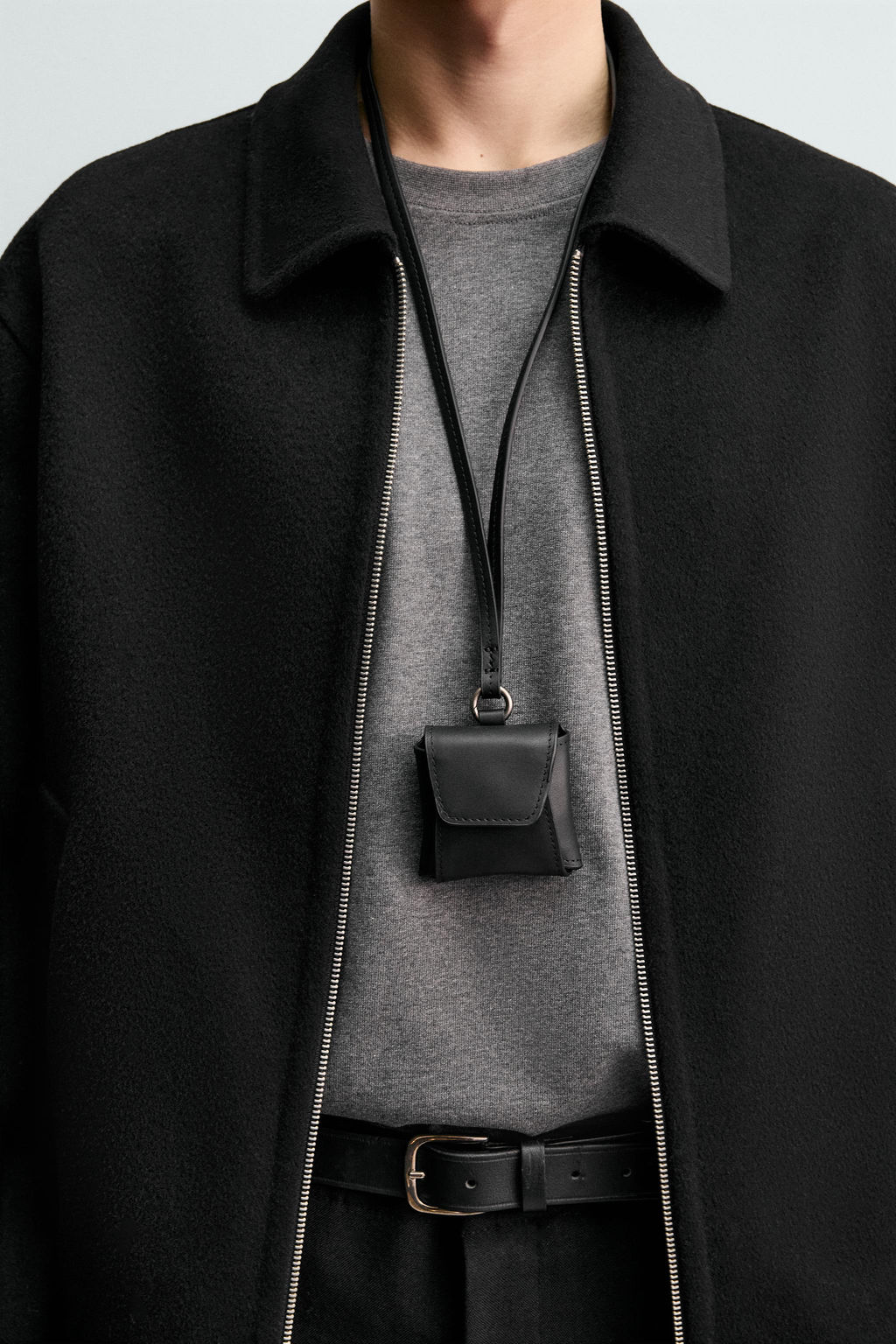 LEATHER EARPHONE HOLDER WITH PENDANT - Zara фото 7