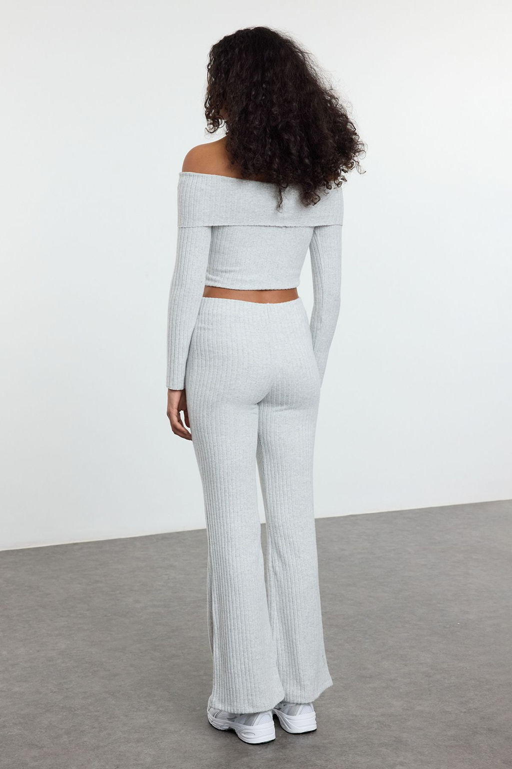 TRENDYOLMILLA Gri Melanj Yuksek Bel Esnek Fitilli Orme Pantolon TWOAW25PL00111 фото 5