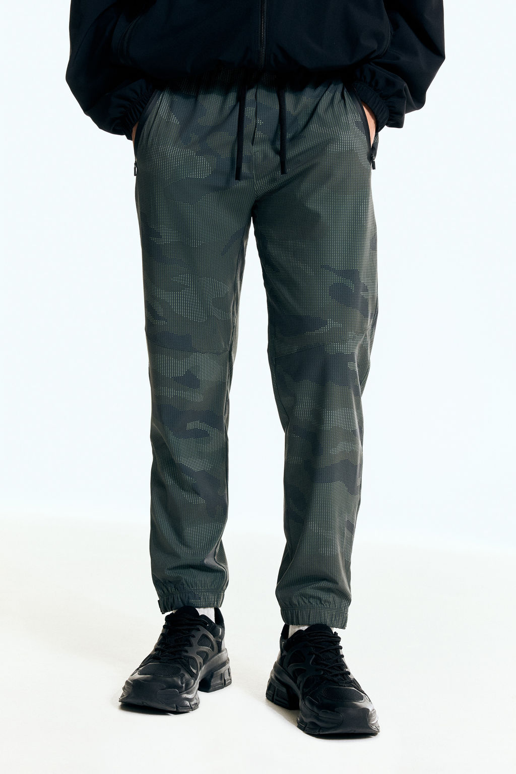 Joggers de deporte con DryMove Regular Fit - H&m фото 6