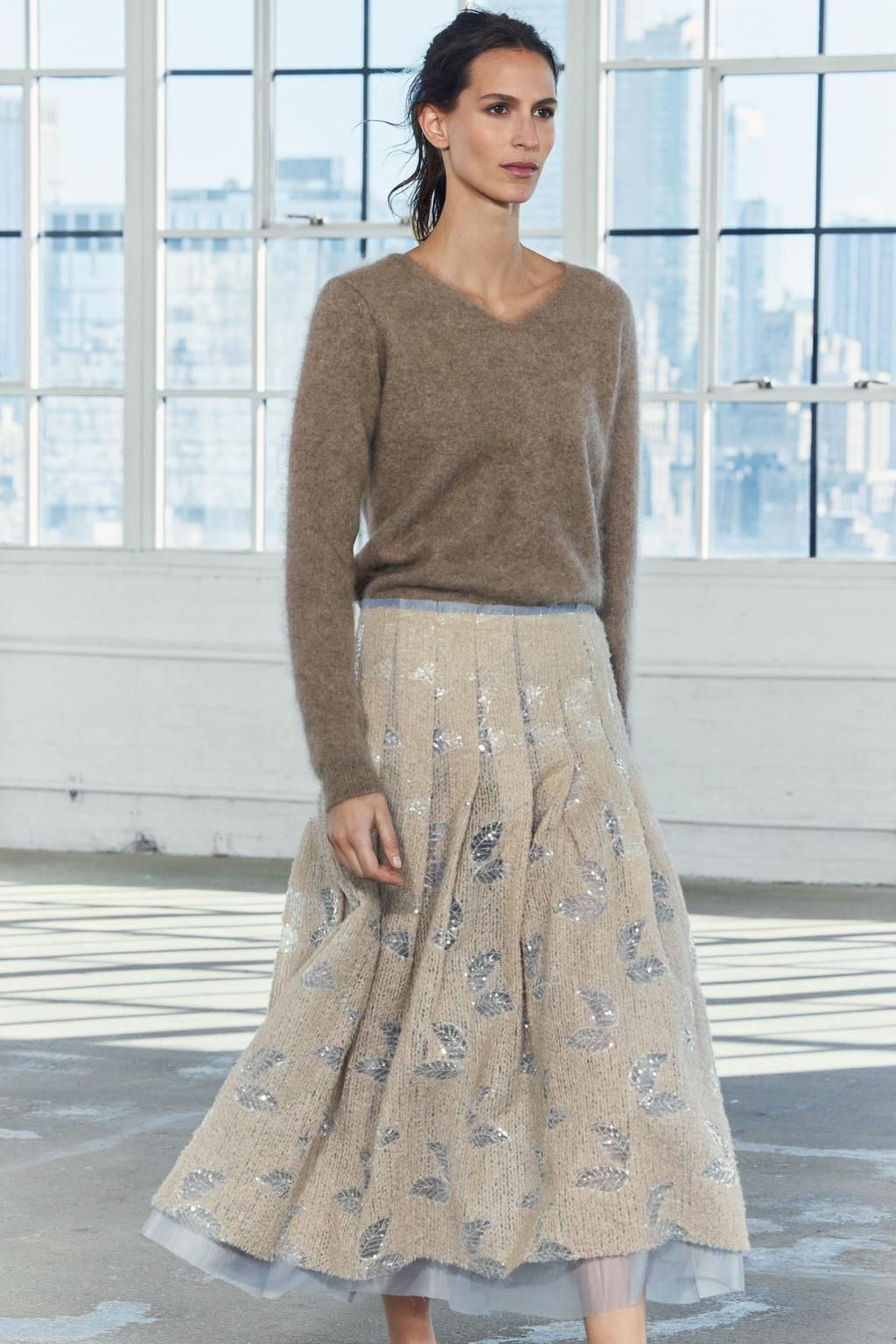 V-NECK WOOL AND CASHMERE SWEATER - Zara фото 4