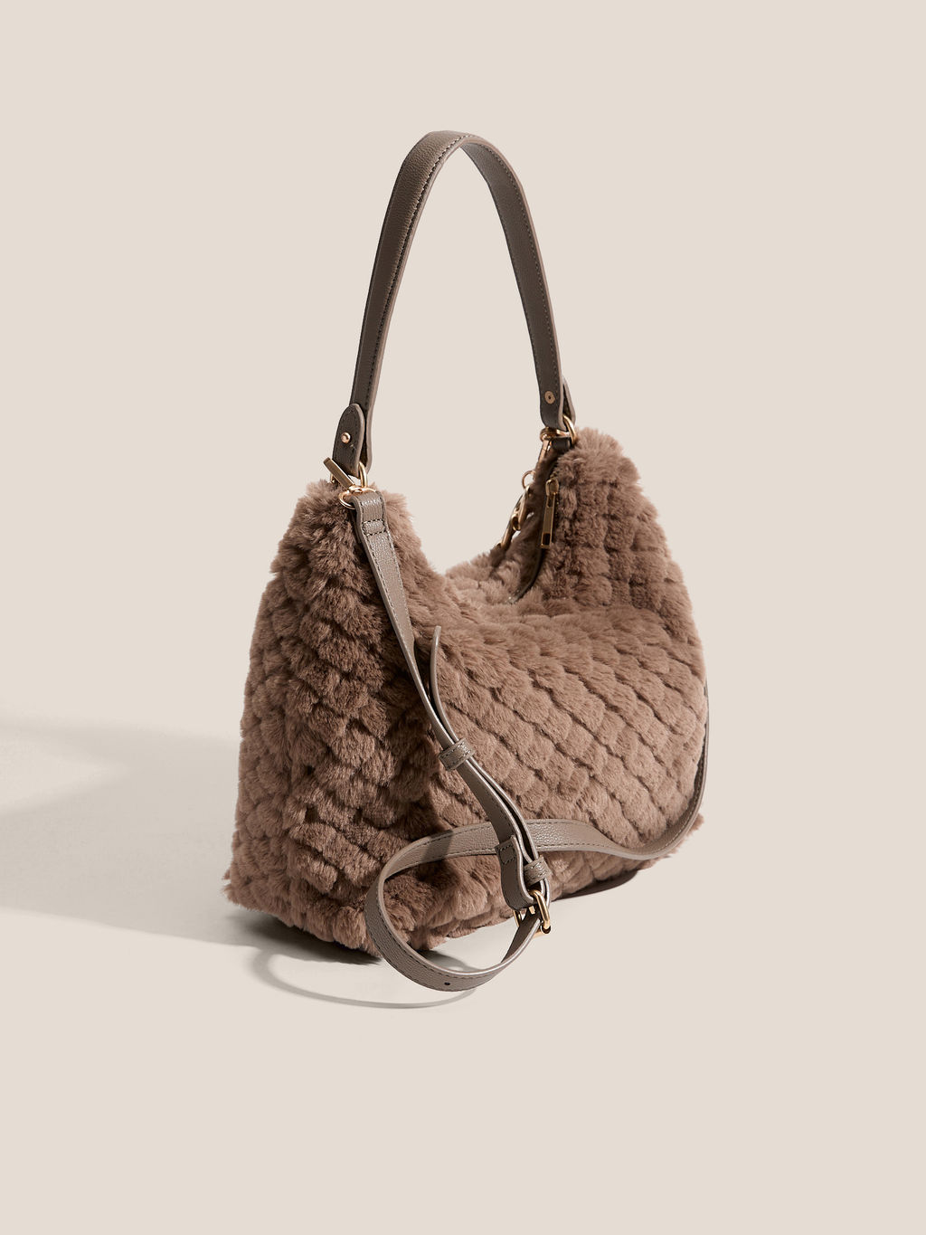 Женская сумка на плечо MARCO TOZZI Артикул 4654888, серо-коричневый - Armani exchange фото 3