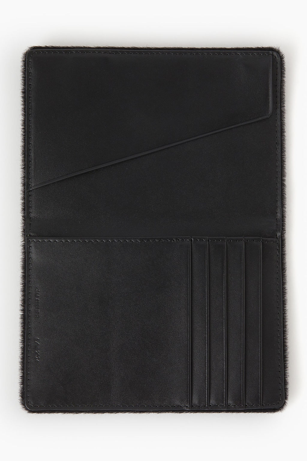 Portapasaporte de piel con detalle mullido - H&m фото 2
