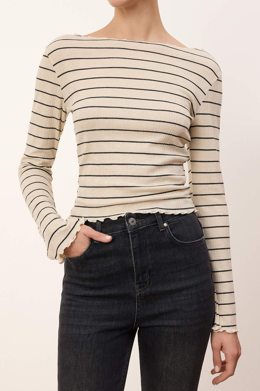 Wardrobe Essentials-Ekru Cizgili Fitted/Vucuda Oturan Kay?k Yaka Raporlu Orme Bluz TWOSS26BZ00176