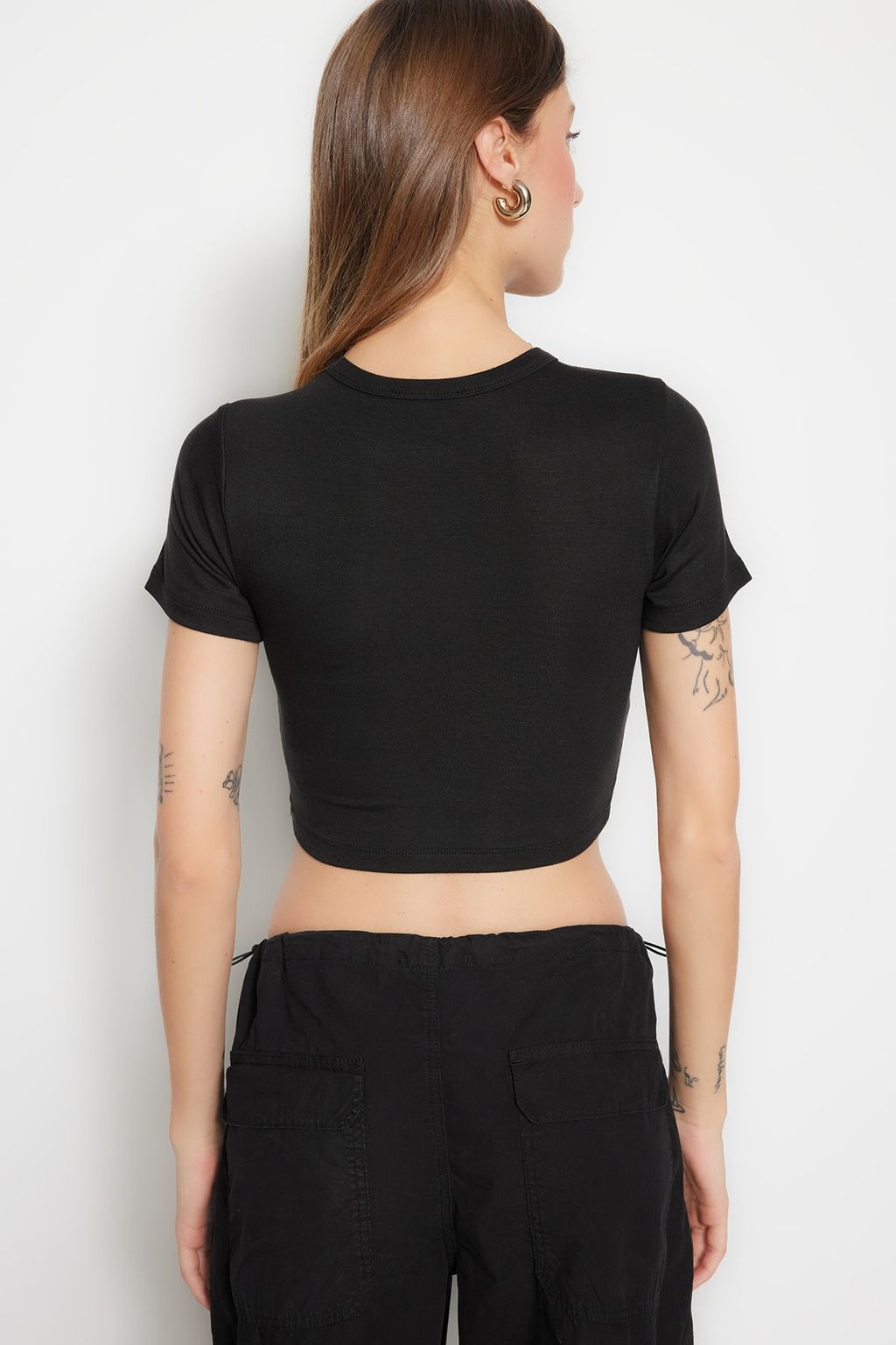 Trendyolmilla Premium Ekru-Ekru Kahverengi Cizgili 2li Paket Viskoz Crop Esnek Orme Bluz TWOSS23BZ00194  фото 19