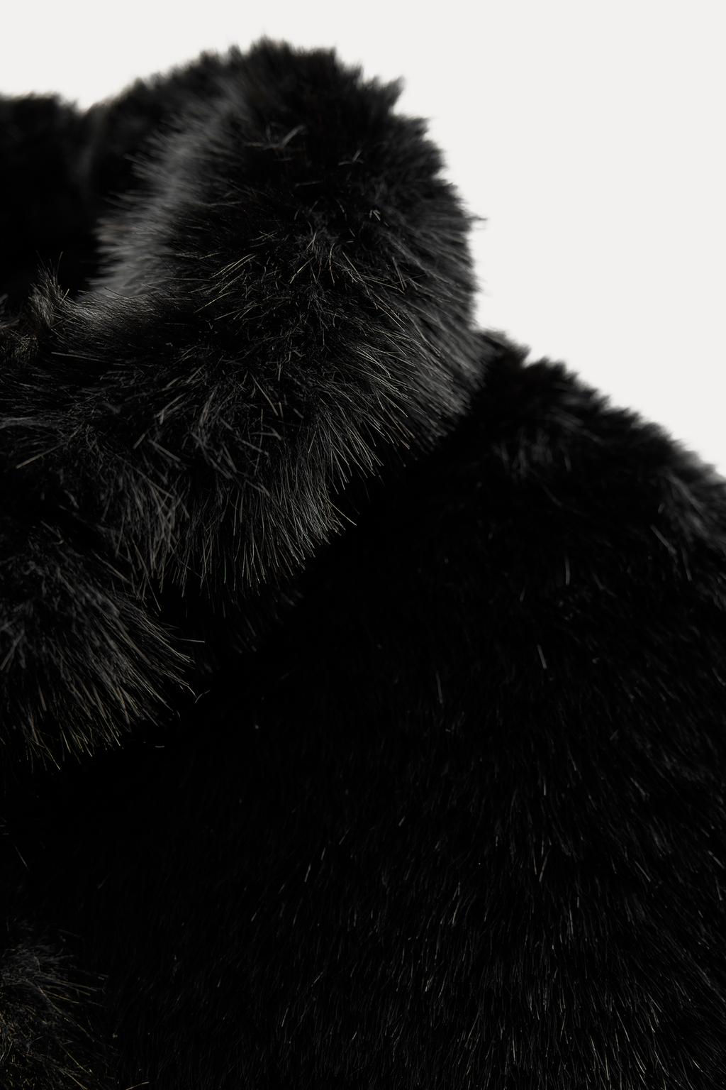 FAUX FUR SHORT COAT - Zara фото 18