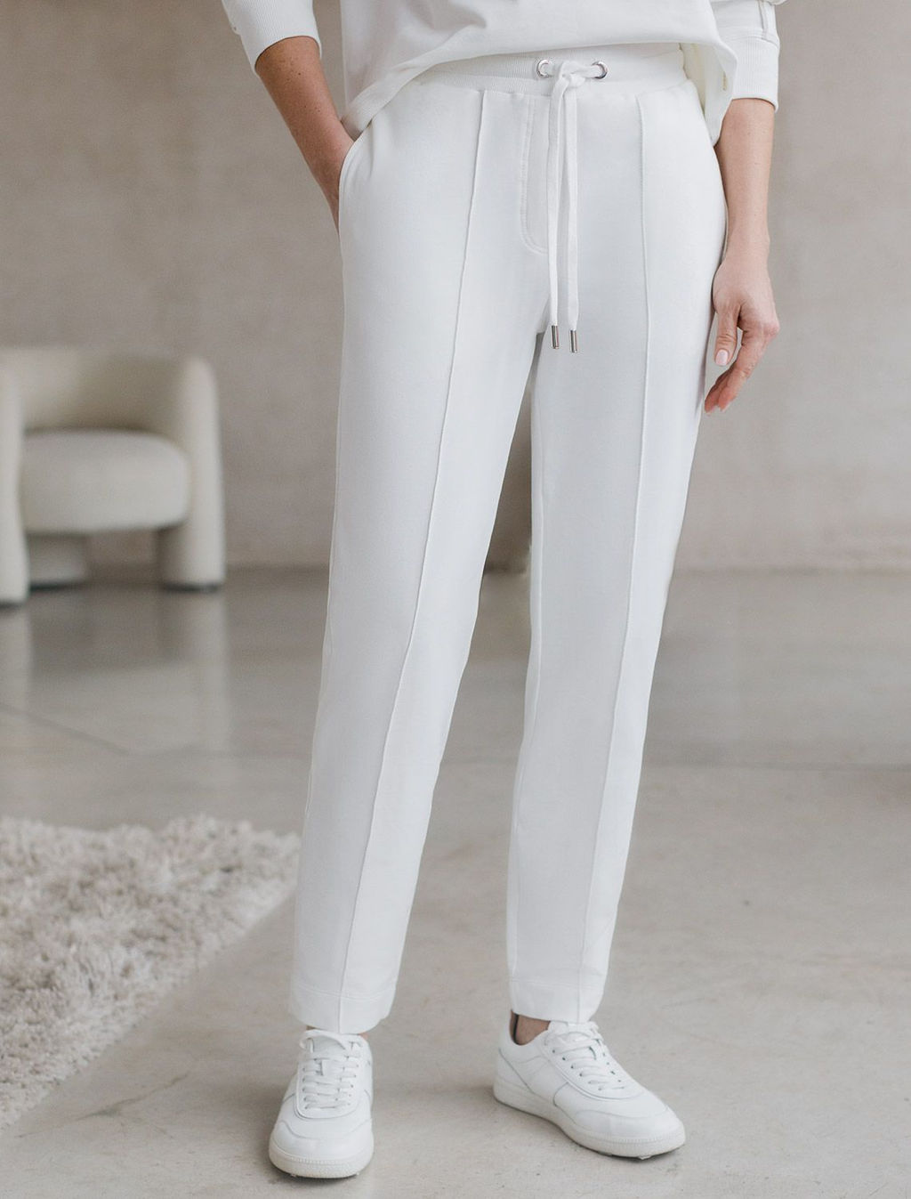 Трикотажные брюки на резинке из футера двухнитки эластичные